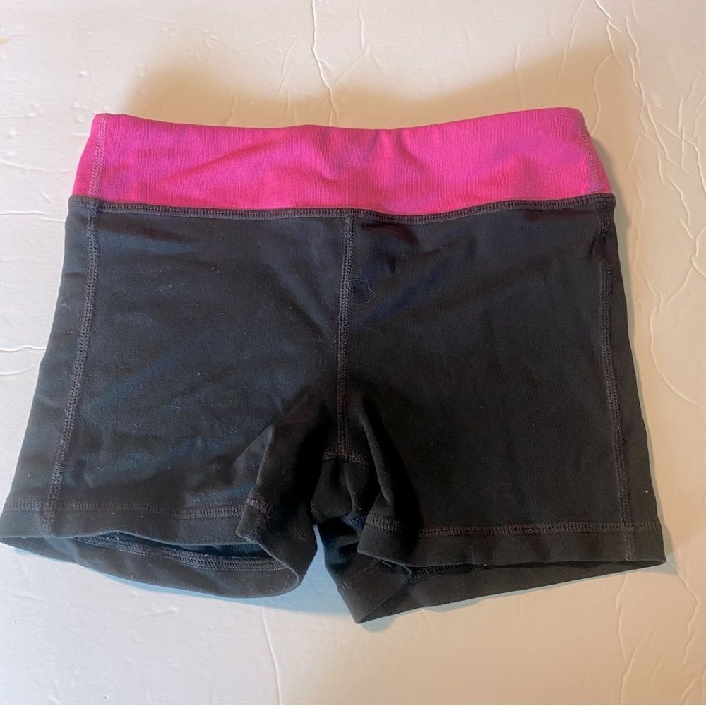 Athleta Girl 3" Shorts Dance gymnastics spandex 
 stretch bootie shorts S 7